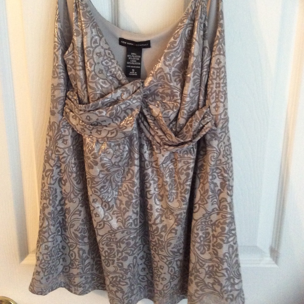 New York & Company Babydoll Top. NWT